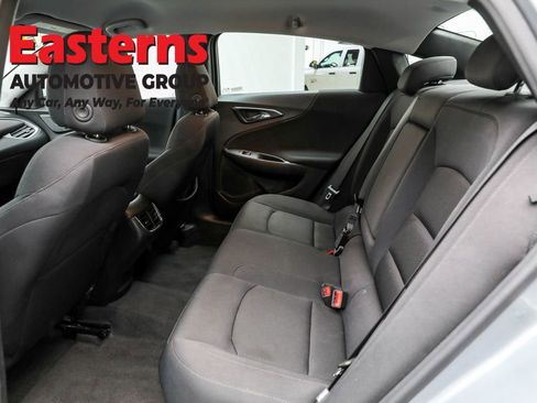 Used 2024 Chevrolet Malibu LT image 21