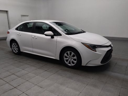 Used 2024 Toyota Corolla LE FWD image 11