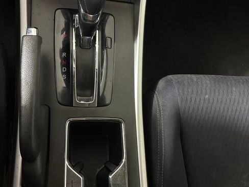 Used 2015 Honda Accord Sport image 31