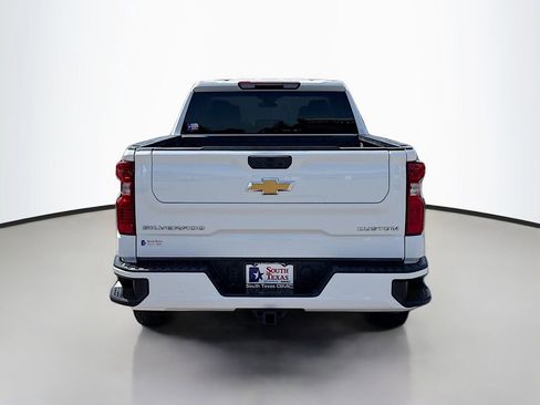 Used 2023 Chevrolet Silverado 1500 Custom RWD image 6