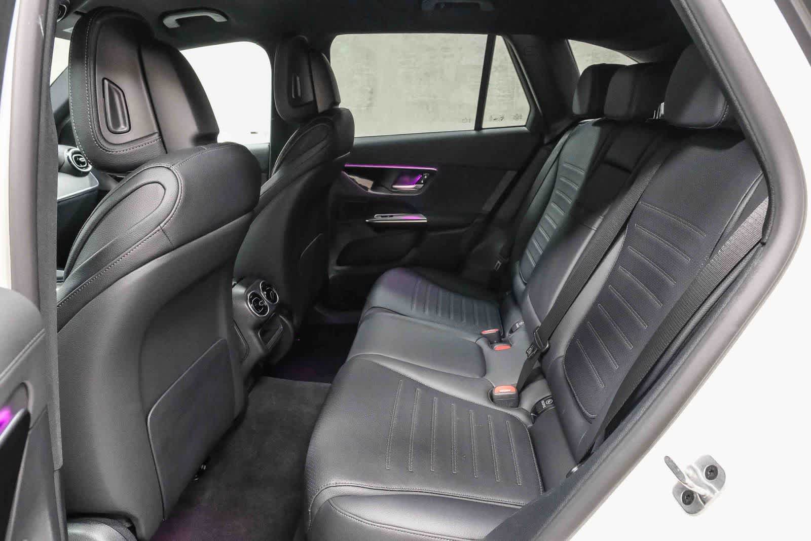Used 2025 Mercedes-Benz GLC 350e 4MATIC image 22