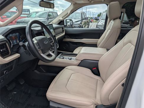 Used 2023 Ford Expedition Max Limited AWD/4WD image 18
