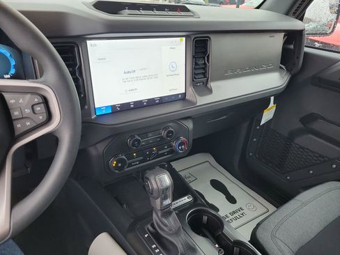 New 2025 Ford Bronco 4-Door w/ Sasquatch Package image 20