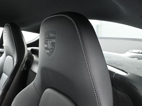 Used 2025 Porsche 718 Cayman image 16