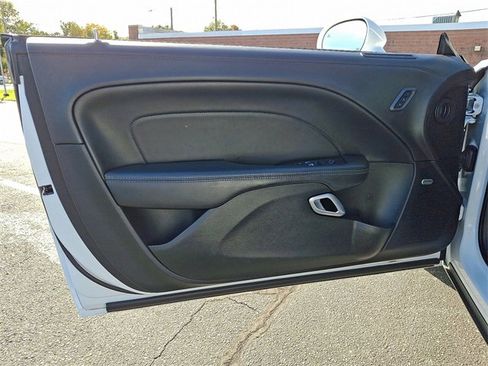 Used 2022 Dodge Challenger R/T w/ Plus Package image 11