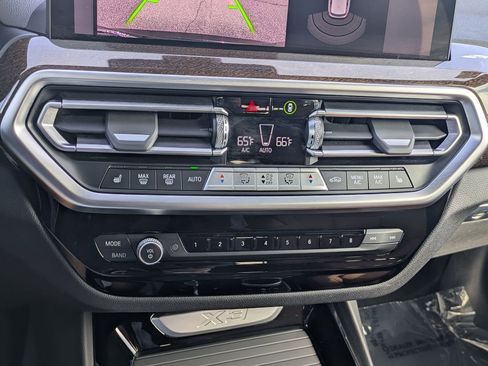 Used 2023 BMW X3 xDrive30i w/ Premium Package image 13