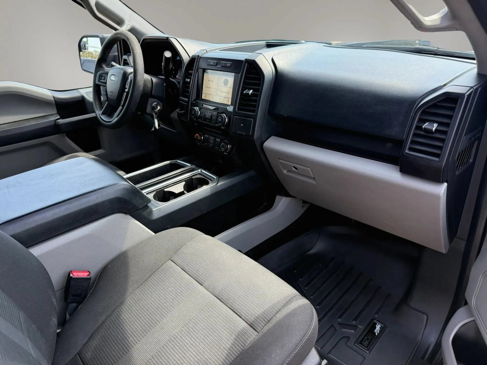 Used 2017 Ford F150 XL w/ Equipment Group 101A Mid RWD image 15