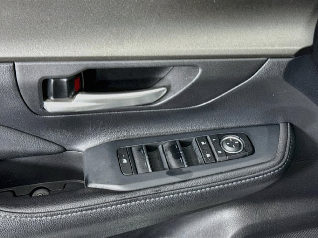 Certified 2025 Toyota Grand Highlander FWD image 19