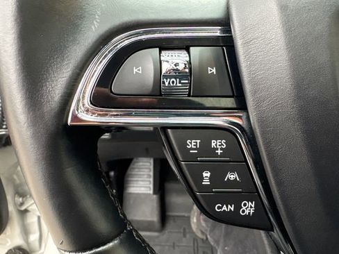 Used 2022 Lincoln Nautilus Reserve w/ Equipment Group 201A image 28