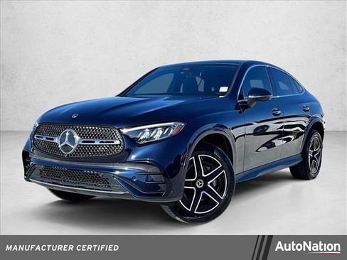 Used 2024 Mercedes-Benz GLC 300 4MATIC image 1