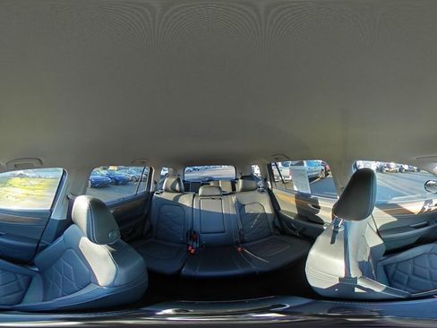 Used 2025 Volkswagen Atlas SE image 46