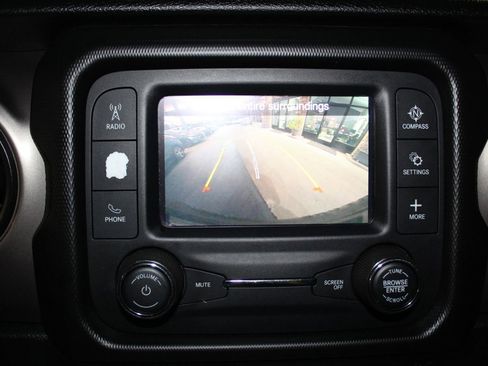 Used 2020 Jeep Wrangler Unlimited Sport AWD/4WD image 19
