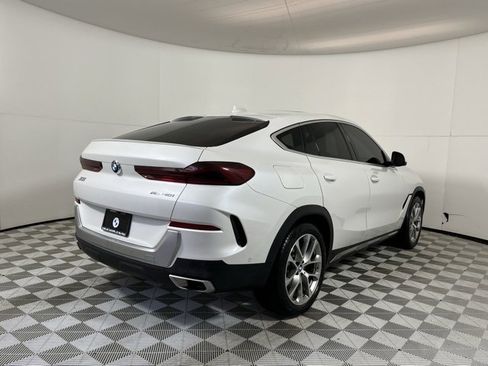 Used 2023 BMW X6 xDrive40i w/ Premium Package image 7