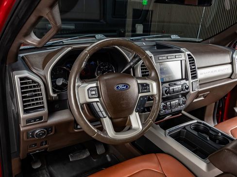 Used 2019 Ford F250 King Ranch w/ King Ranch Ultimate Package image 17