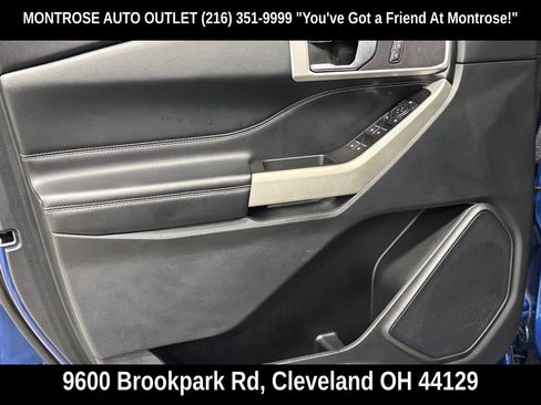 Used 2022 Ford Explorer XLT AWD/4WD image 14