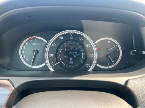 Used 2017 Honda Accord EX-L image 5