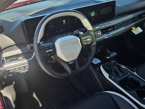 New 2026 Kia K4 GT-Line w/ GT-Line Premium Package FWD image 20