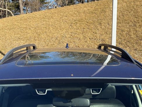 Used 2016 Subaru Forester 2.0XT Touring w/ Eyesight & Navigation System image 7