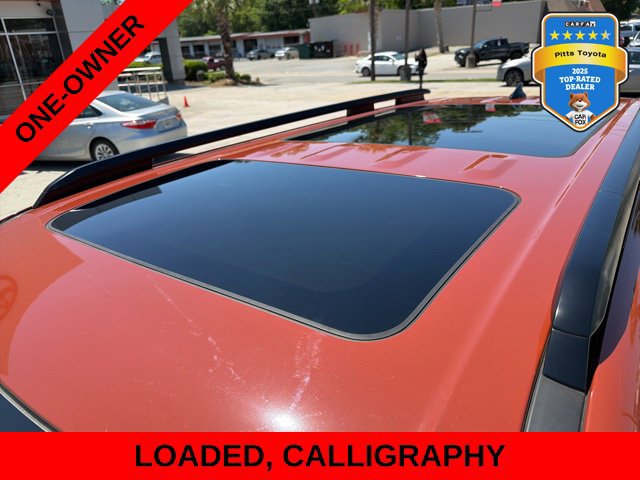 Used 2025 Hyundai Santa Fe Calligraphy w/ Tow & Go Package FWD image 10