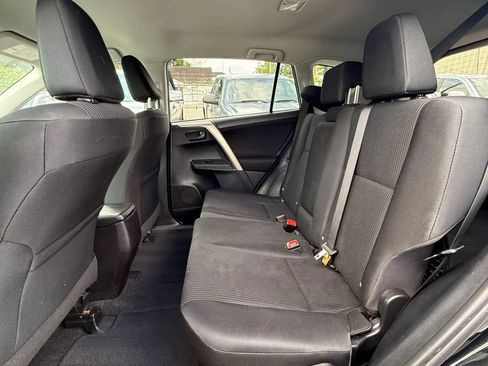 Used 2014 Toyota RAV4 LE FWD image 15