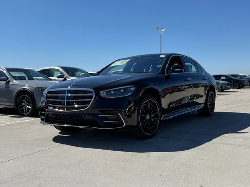 New 2026 Mercedes-Benz S 580 4MATIC Sedan image 6