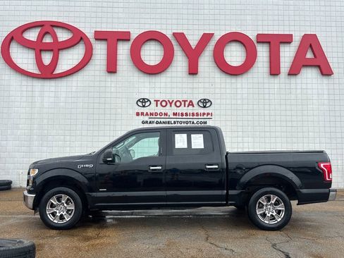 Used 2016 Ford F150 XLT w/ Equipment Group 302A Luxury RWD image 4