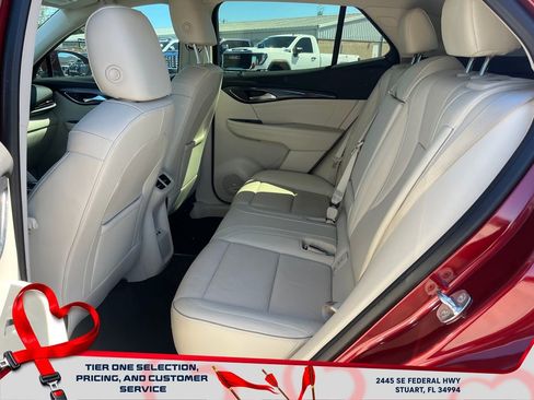 Used 2023 Buick Envision Essence image 11