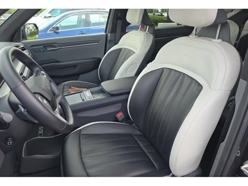 Used 2024 Kia EV9 GT-Line AWD/4WD image 5