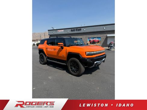 Used 2024 GMC Hummer EV 2X w/ LPO, Illumination Package AWD/4WD image 1