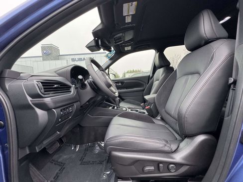 Certified 2025 Subaru Forester Touring AWD/4WD image 14