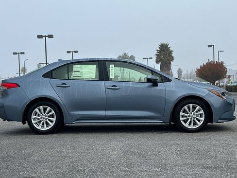New 2026 Toyota Corolla LE image 3