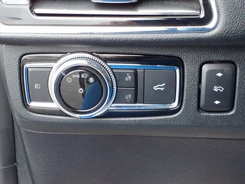 Used 2019 Lincoln Navigator Reserve w/ Cargo Package image 18