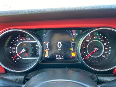 Used 2018 Jeep Wrangler Rubicon AWD/4WD image 24