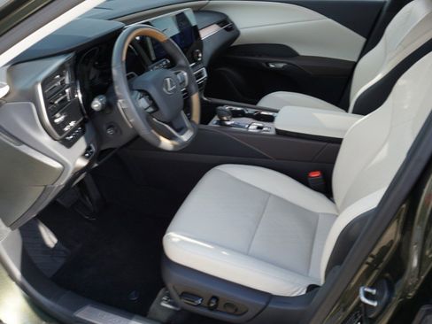 Certified 2025 Lexus RX 350 Premium Plus image 13