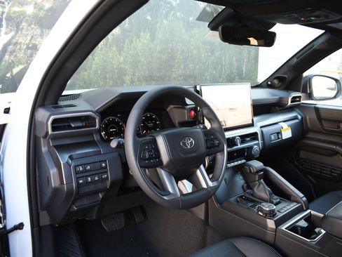 New 2026 Toyota 4Runner TRD Off-Road Premium image 6