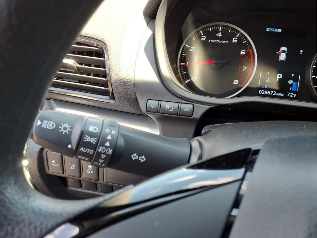 Used 2024 Mitsubishi Eclipse Cross LE AWD/4WD image 18