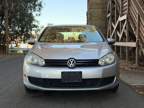 Used 2012 Volkswagen Golf 2-Door FWD image 36