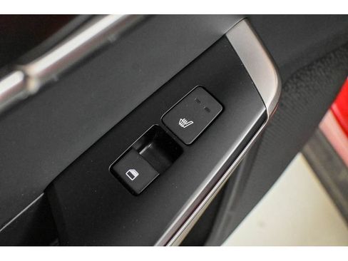Certified 2025 Kia EV6 Light w/ Light LR Technology Package AWD/4WD image 14