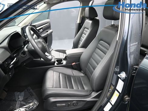 Used 2024 Honda CR-V EX-L image 16