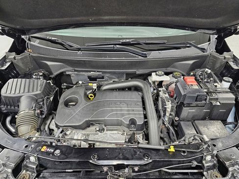 Used 2025 Chevrolet Equinox LT FWD image 9