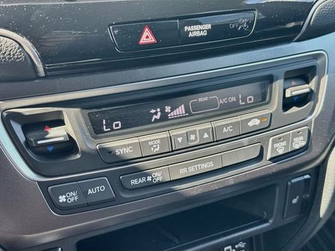Used 2023 Honda Passport EX-L image 19