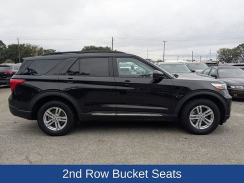 Certified 2023 Ford Explorer XLT w/ Equipment Group 202A image 3