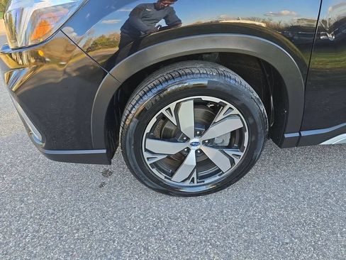 Used 2020 Subaru Forester Touring AWD/4WD image 8