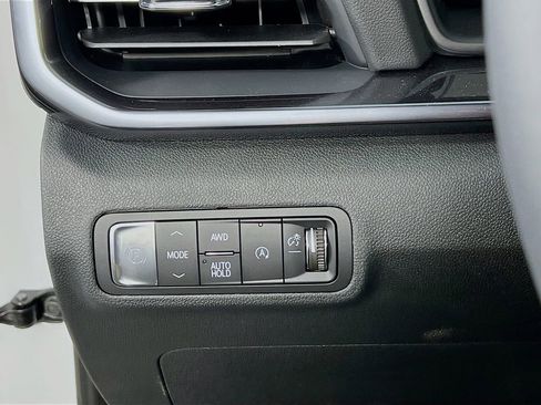 New 2026 GMC Terrain AT4 w/ Technology Package II image 9