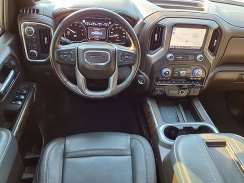 Used 2021 GMC Sierra 1500 Denali w/ Denali Ultimate Package AWD/4WD image 5