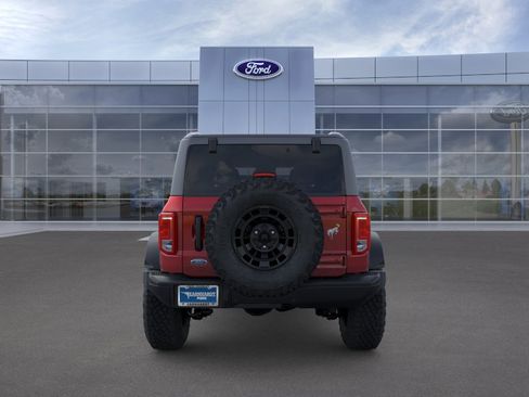 New 2026 Ford Bronco Big Bend w/ Black Diamond Package AWD/4WD image 5