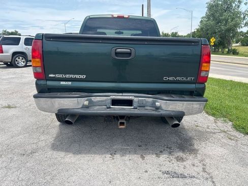 Used 2001 Chevrolet Silverado 1500 LS w/ Off-Road Chassis Pkg AWD/4WD image 7