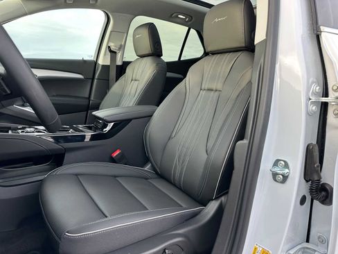 New 2026 Buick Envision Avenir image 21