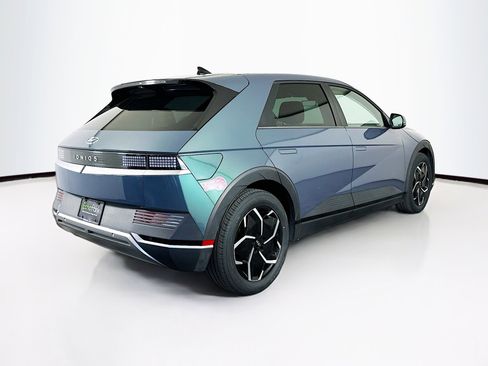 Used 2024 Hyundai Ioniq 5 SE image 9