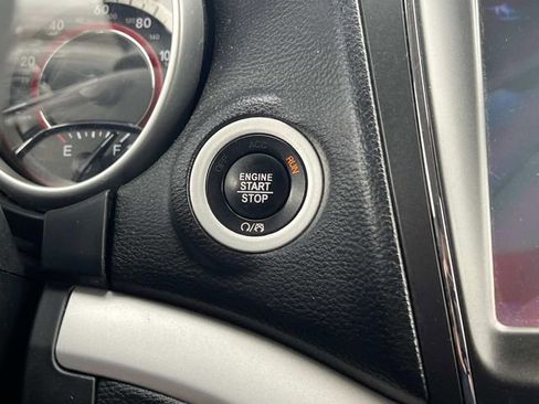 Used 2018 Dodge Journey GT FWD image 28